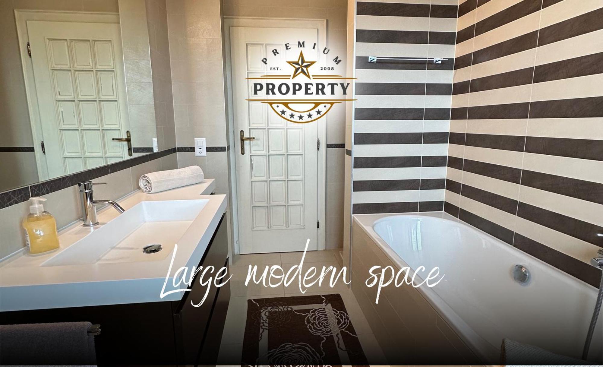 Suite Room With Private Pool Area, Near Como Lake, Private Parking I Villa Dei Leoni Morbio Inferiore Exteriör bild